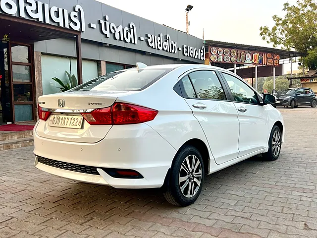 Used Honda City 4th Generation V Petrol in Ahmedabad