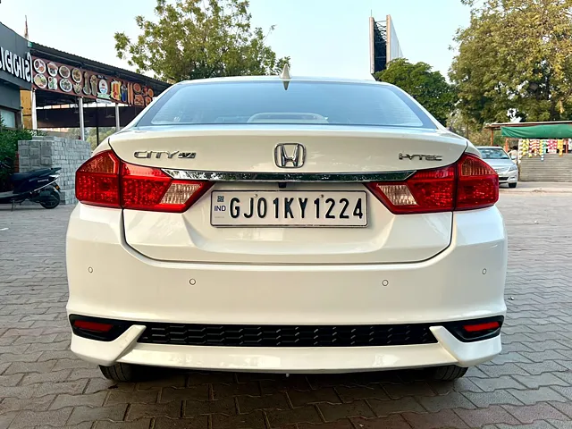 Used Honda City 4th Generation V Petrol in Ahmedabad
