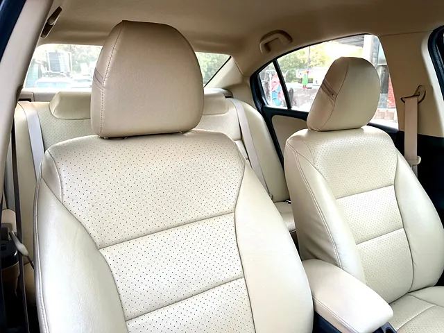 Used Honda City 4th Generation V Petrol in Ahmedabad