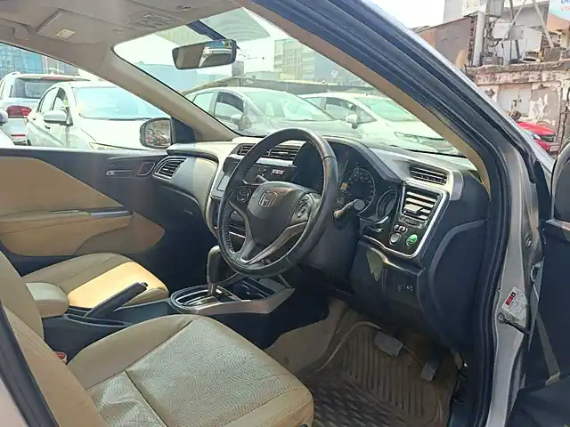 Used Honda City 4th Generation VX CVT Petrol in Mumbai