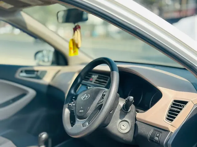 Used Hyundai i20 Active [2015-2018] 1.2 S in Lucknow