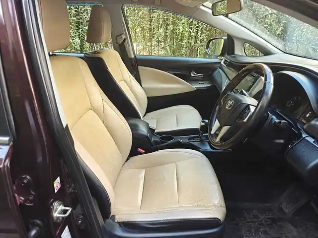 Used Toyota Innova Crysta [2016-2020] 2.8 ZX AT 7 STR [2016-2020] in Mumbai