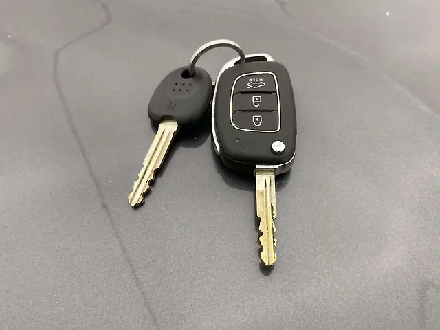Used Hyundai Aura [2020-2023] S 1.2 Petrol in Ahmedabad