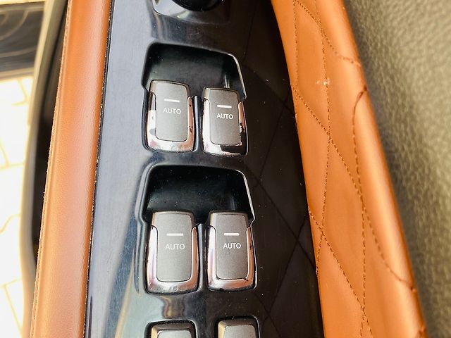 Used Mahindra Alturas G4 4WD AT [2018-2020] in Chandigarh