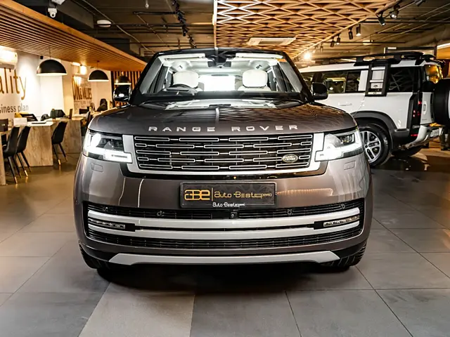 Used 2022 Land Rover Range Rover in Delhi