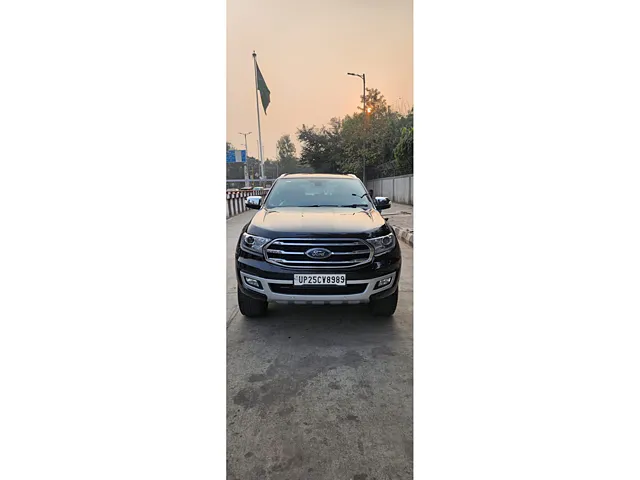 Used 2020 Ford Endeavour in Delhi