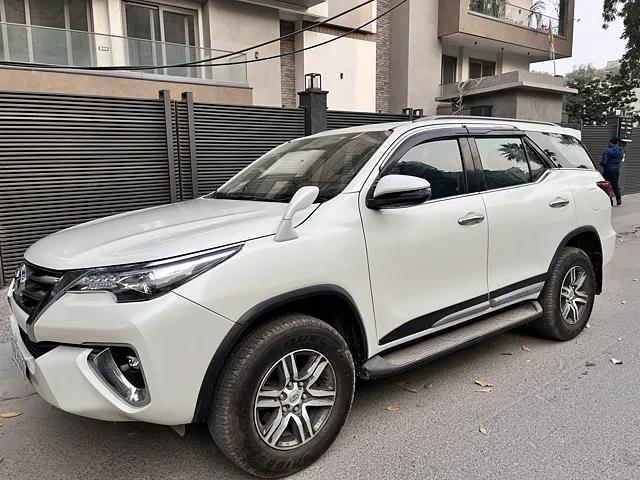 Used Toyota Fortuner [2016-2021] 2.8 4x2 AT [2016-2020] in Delhi