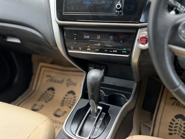 Second Hand 2017 Honda City 4th Generation ZX CVT Petrol for