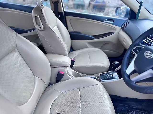 Used Hyundai Verna [2011-2015] Fluidic 1.6 CRDi SX AT in Kanpur