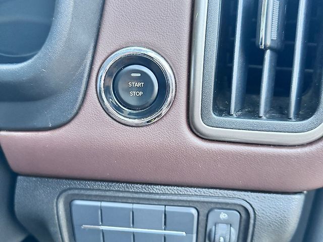 Used Mahindra Scorpio N Z8 Diesel AT 4WD 7 STR [2022] in Kanpur