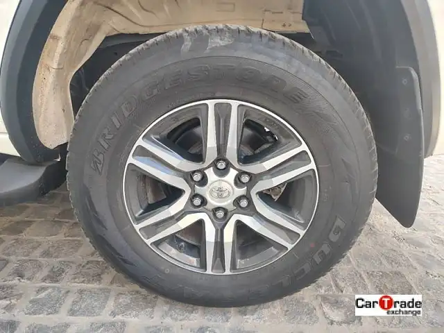 Used Toyota Fortuner [2016-2021] 2.8 4x2 MT [2016-2020] in Delhi