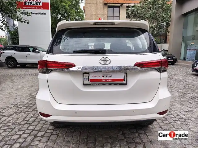 Used Toyota Fortuner [2016-2021] 2.8 4x2 MT [2016-2020] in Delhi