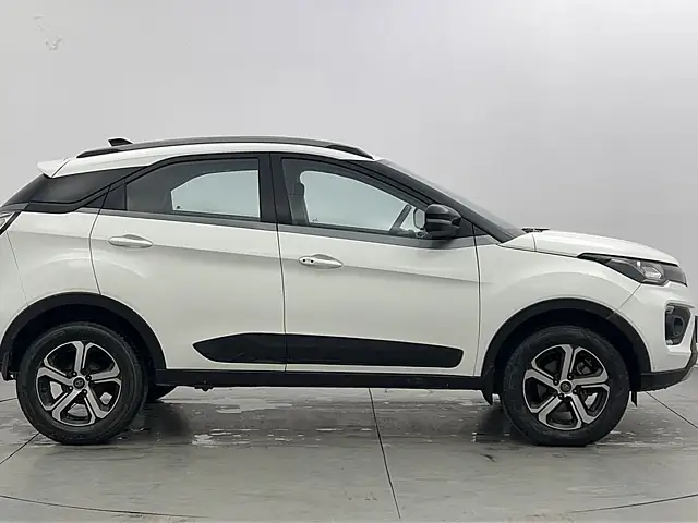 Used Tata Nexon [2020-2023] XZ Plus (S) [2022-2023] in Chandigarh