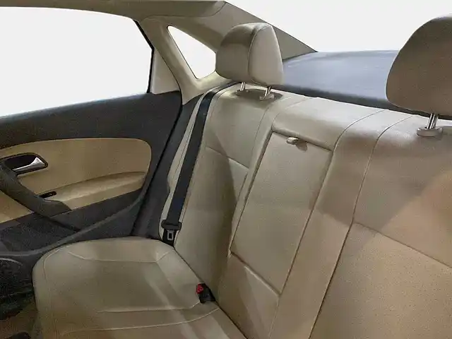 Used Volkswagen Vento [2015-2019] Highline Diesel AT [2015-2016] in Chandigarh