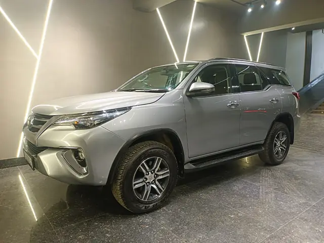 Used Toyota Fortuner [2016-2021] 2.8 4x2 AT [2016-2020] in Delhi