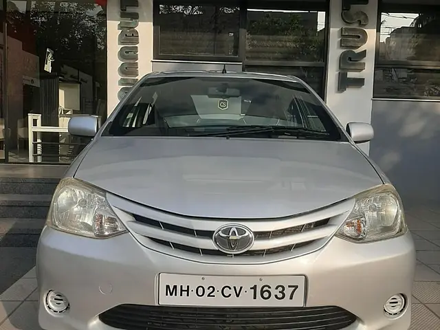 Used 2012 Toyota Etios Liva in Kolhapur