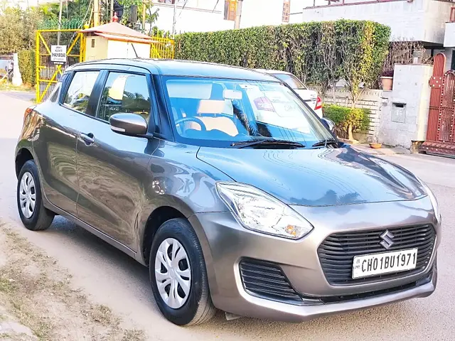 Used Maruti Suzuki Swift [2018-2021] VXi AMT [2018-2019] in Chandigarh