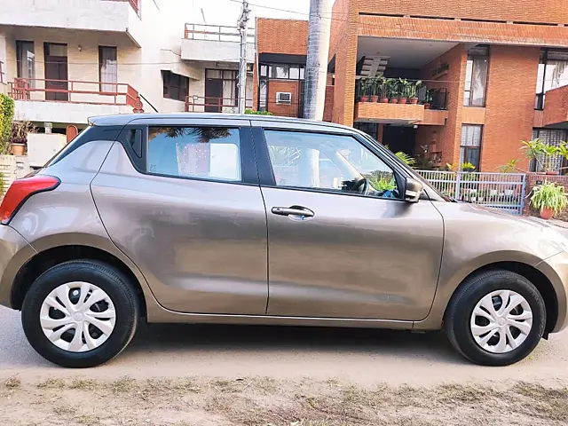 Used Maruti Suzuki Swift [2018-2021] VXi AMT [2018-2019] in Chandigarh
