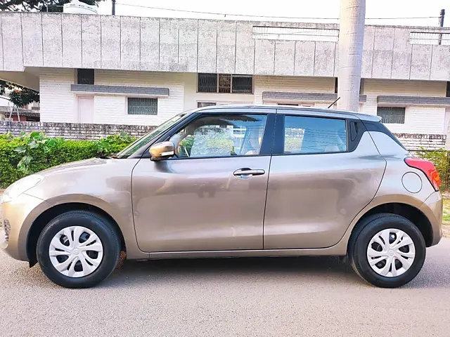 Used Maruti Suzuki Swift [2018-2021] VXi AMT [2018-2019] in Chandigarh
