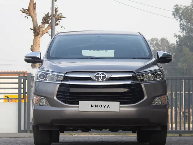 Used 2016 Toyota Innova Crysta in Karnal
