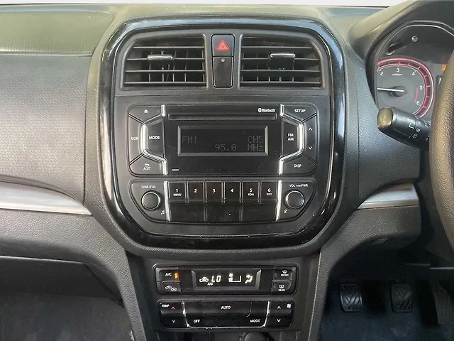 Used Maruti Suzuki Vitara Brezza [2016-2020] ZDi in Ahmedabad