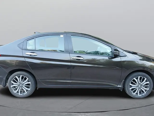 Used Honda City 4th Generation ZX CVT Petrol [2017-2019] in Mumbai