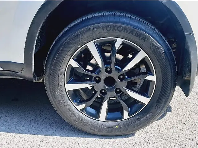 Used Mahindra XUV500 W11 AT in Delhi