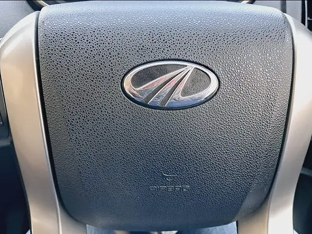 Used Mahindra XUV500 W11 AT in Delhi