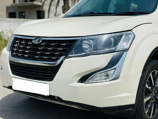 Used 2018 Mahindra XUV500 in Jaipur