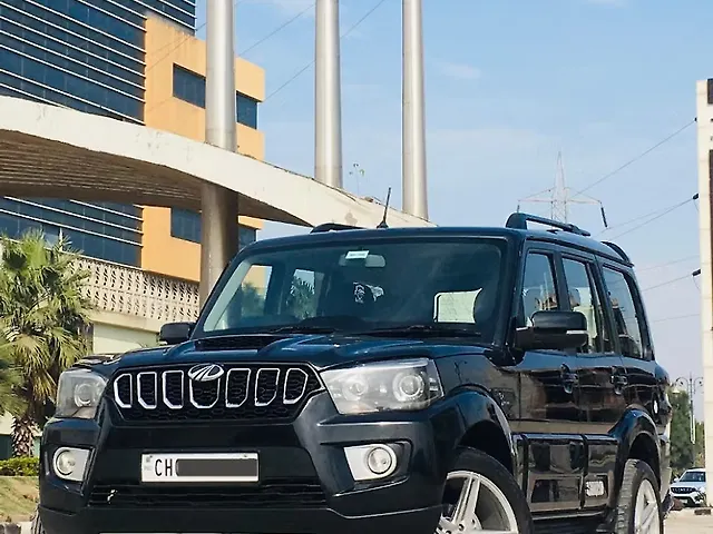 Used Mahindra Scorpio 2021 S9 2WD 8 STR in Mohali