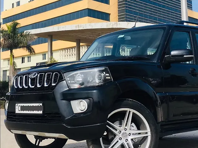 Used Mahindra Scorpio 2021 S9 2WD 8 STR in Mohali