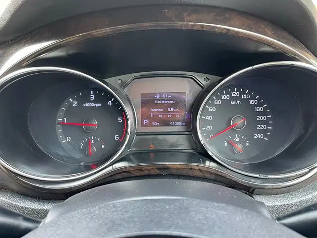 Used Kia Carnival [2020-2023] Limousine Plus 7 STR in Mumbai