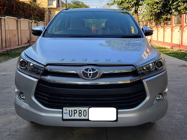 Used 2020 Toyota Innova Crysta in Agra