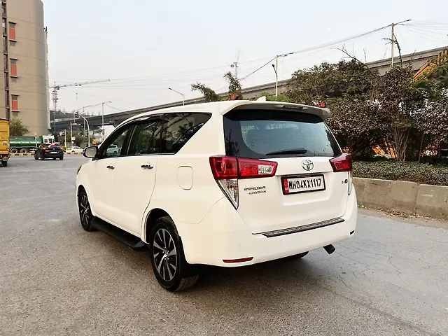 Second Hand 2022 Toyota Innova Crysta ZX 2.4 AT 7 STR for