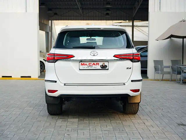 Used Toyota Fortuner 4X4 AT 2.8 Diesel in Delhi