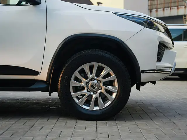 Used Toyota Fortuner 4X4 AT 2.8 Diesel in Delhi