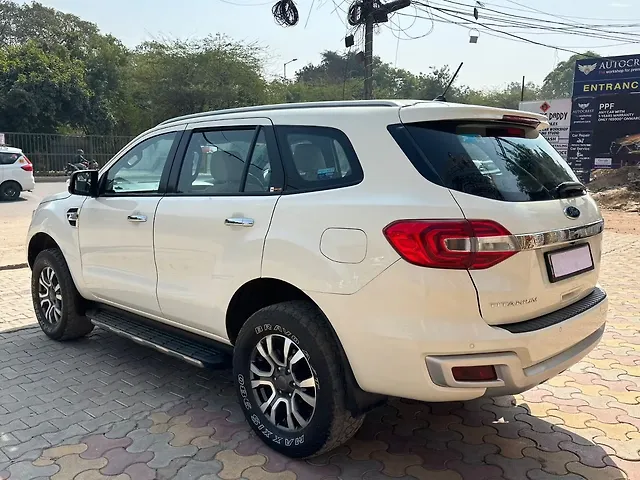 Used Ford Endeavour Titanium 2.0 4x2 AT in Gurgaon