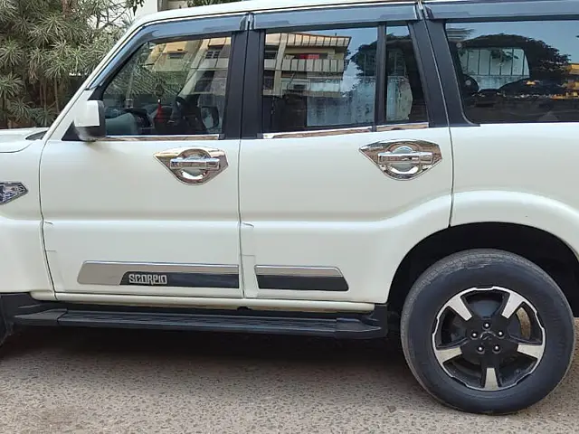 Used Mahindra Scorpio S11 MT 7S CC in Patna