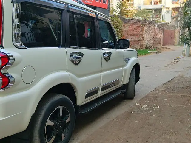 Used Mahindra Scorpio S11 MT 7S CC in Patna