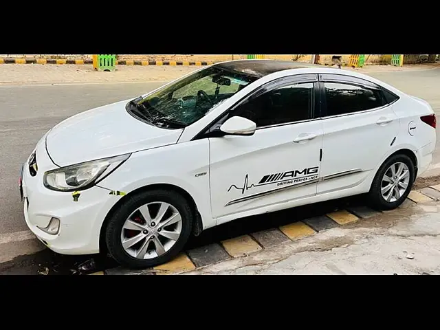 Used Hyundai Verna [2011-2015] Fluidic 1.6 CRDi SX in Kanpur