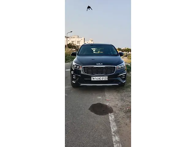 Used 2022 Kia Carnival in Chennai