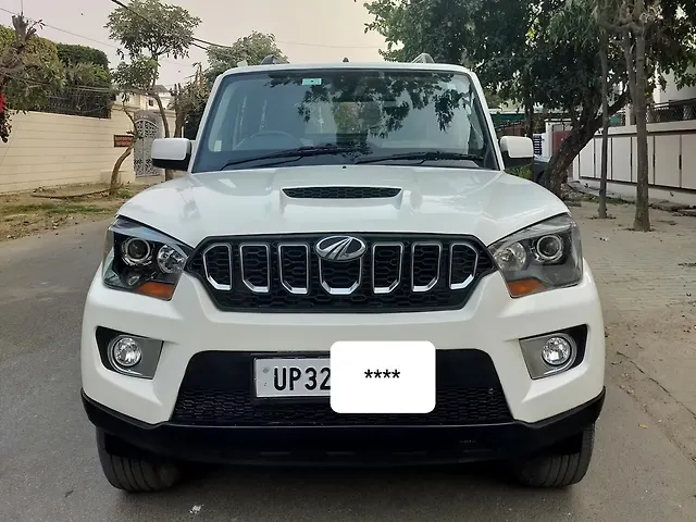 Used 2016 Mahindra Scorpio in Lucknow