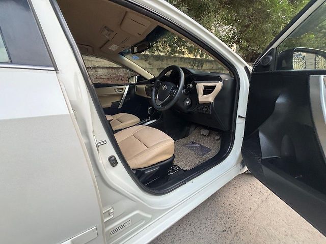 Used Toyota Corolla Altis [2014-2017] G AT Petrol in Delhi