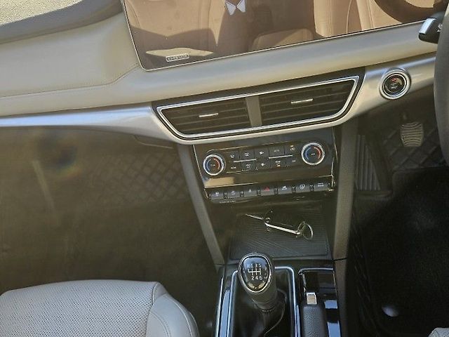 Used Mahindra XUV700 AX 7 Diesel MT 7 STR [2021] in Lucknow