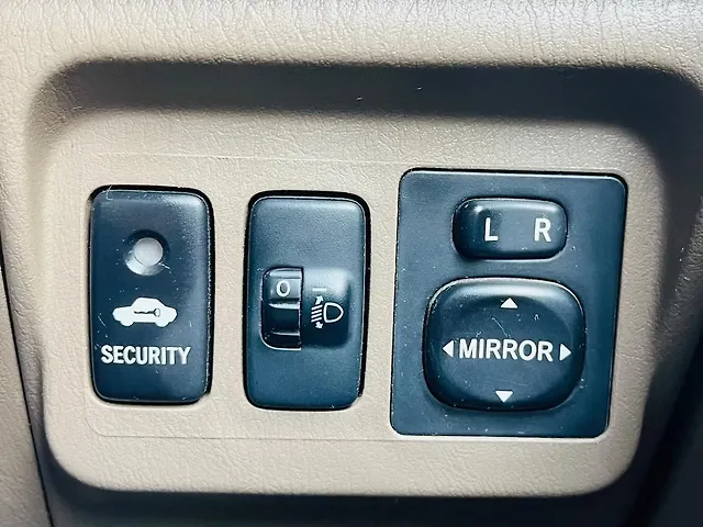 Used Toyota Innova [2015-2016] 2.5 G BS IV 8 STR in Kanpur
