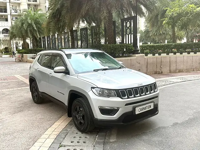 Used 2018 Jeep Compass in Delhi