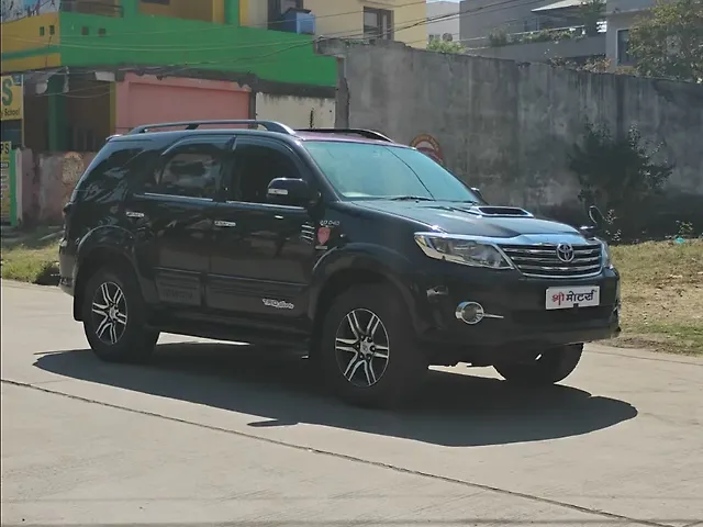 Used Toyota Fortuner [2009-2012] 3.0 MT in Indore