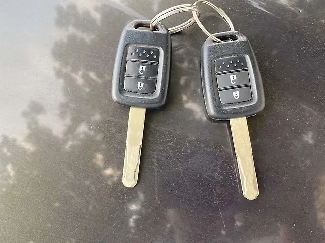 Used Honda City [2014-2017] V in Ahmedabad