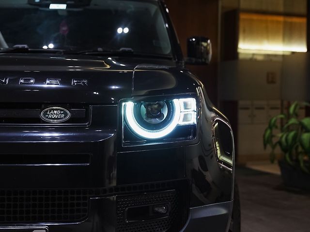 Used Land Rover Defender 110 HSE 2.0 Petrol in Mumbai