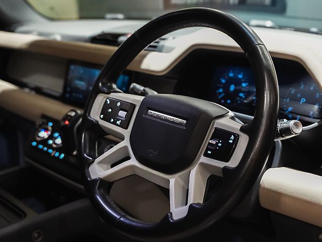 Used Land Rover Defender 110 HSE 2.0 Petrol in Mumbai